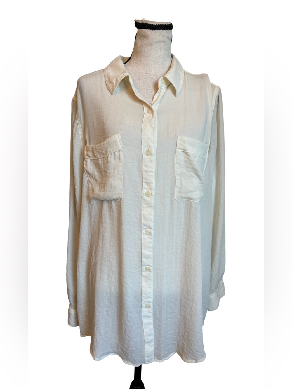 a.n.a A New Approach Ivory Button Front Tunic Blouse Large NWT